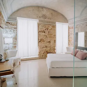 https://santuzza-maison-de-charme.sicilyhotelsitaly.net