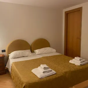 Gatto Bianco Le Dimore 3* Bari